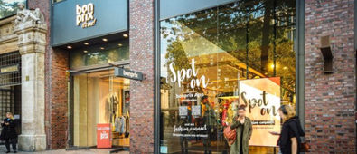 70% Rabatt auf Tischläufer mit Blumendruck